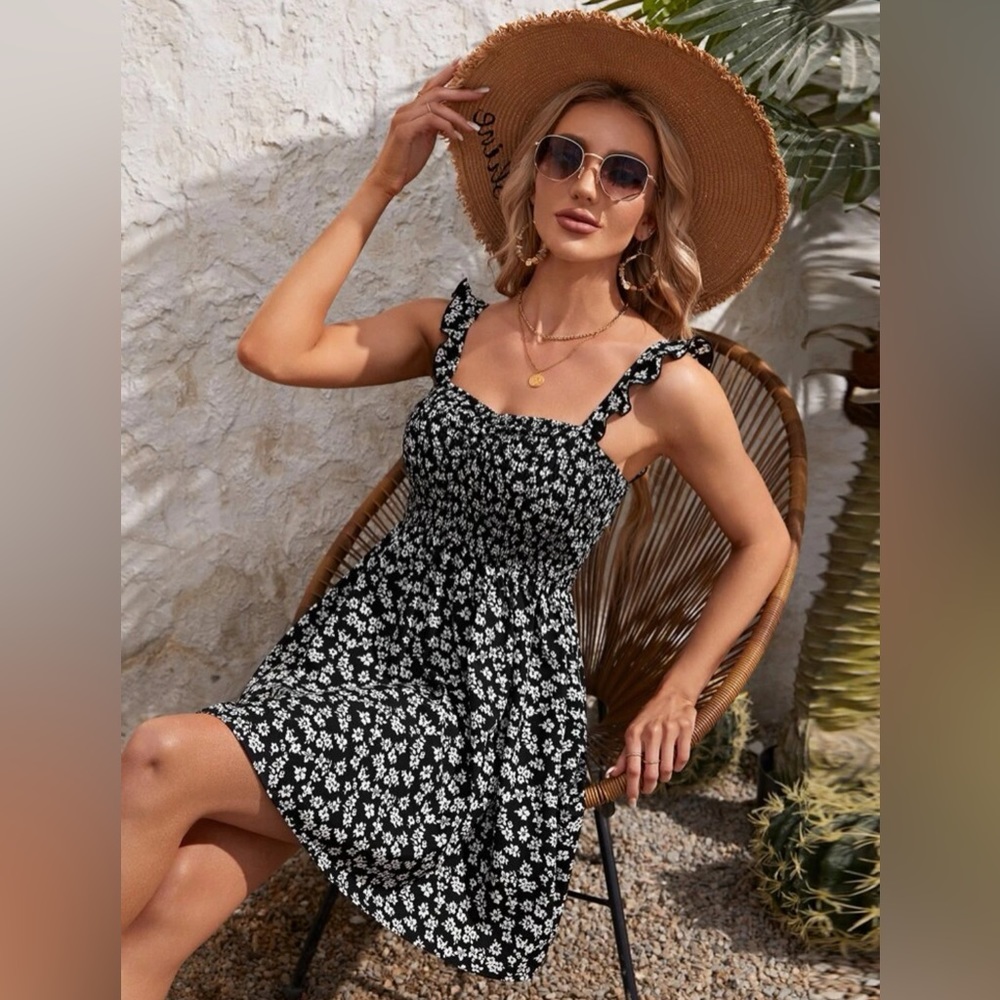 Floral Print Ruffle Trim Trap Mini Dress